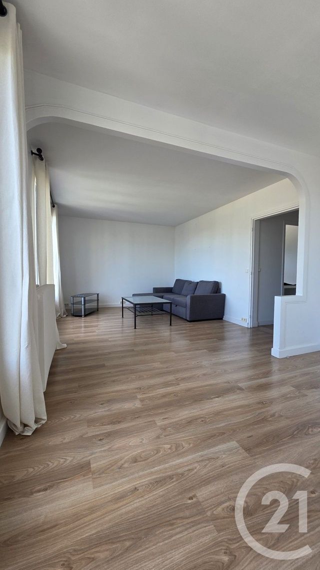 Appartement 4 Pièces à louer AVON