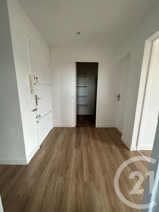 Appartement 4 pièces &agrave; louer - 4 pi&egrave;ces - 80,93 m2 - Avon - 77 - ILE-DE-FRANCE