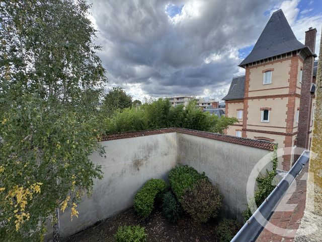 Appartement 2 pièces &agrave; vendre - 2 pi&egrave;ces - 61 m2 - Fontainebleau - 77 - ILE-DE-FRANCE