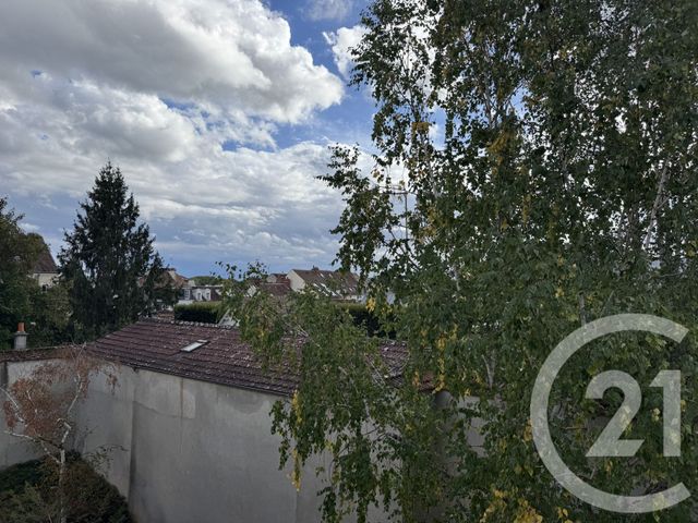 Appartement 2 pièces &agrave; vendre - 2 pi&egrave;ces - 61 m2 - Fontainebleau - 77 - ILE-DE-FRANCE