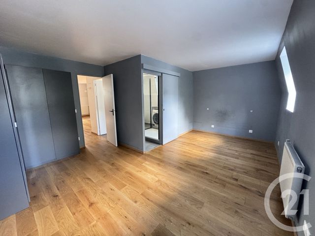 Appartement 2 pièces &agrave; vendre - 2 pi&egrave;ces - 61 m2 - Fontainebleau - 77 - ILE-DE-FRANCE