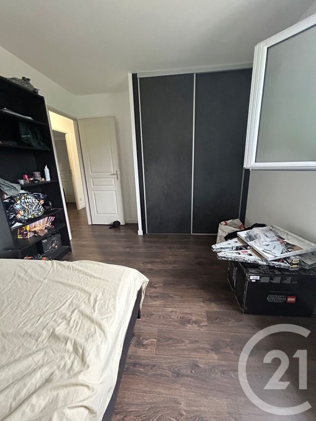 Maison &agrave; louer - 5 pi&egrave;ces - 100,44 m2 - Hericy - 77 - ILE-DE-FRANCE