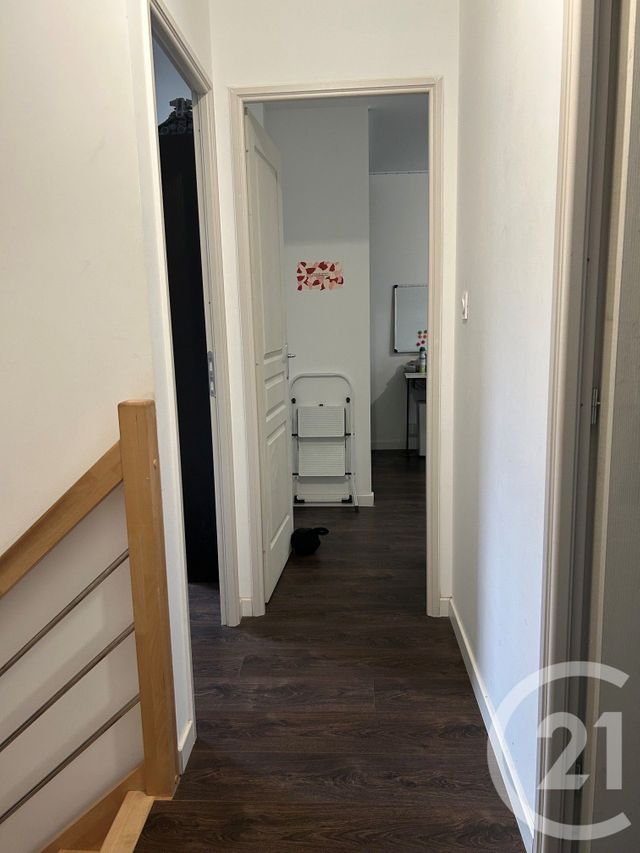 Maison &agrave; louer - 5 pi&egrave;ces - 100,44 m2 - Hericy - 77 - ILE-DE-FRANCE