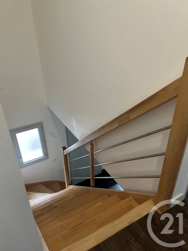 Maison &agrave; louer - 5 pi&egrave;ces - 100,44 m2 - Hericy - 77 - ILE-DE-FRANCE