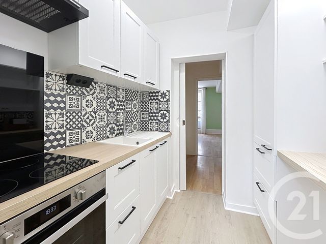 Appartement 2 pièces &agrave; louer - 2 pi&egrave;ces - 47,88 m2 - Fontainebleau - 77 - ILE-DE-FRANCE