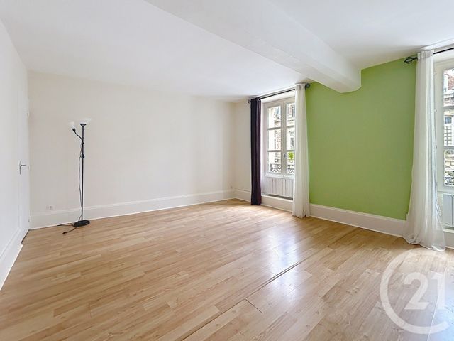 Appartement 2 pièces &agrave; louer - 2 pi&egrave;ces - 47,88 m2 - Fontainebleau - 77 - ILE-DE-FRANCE