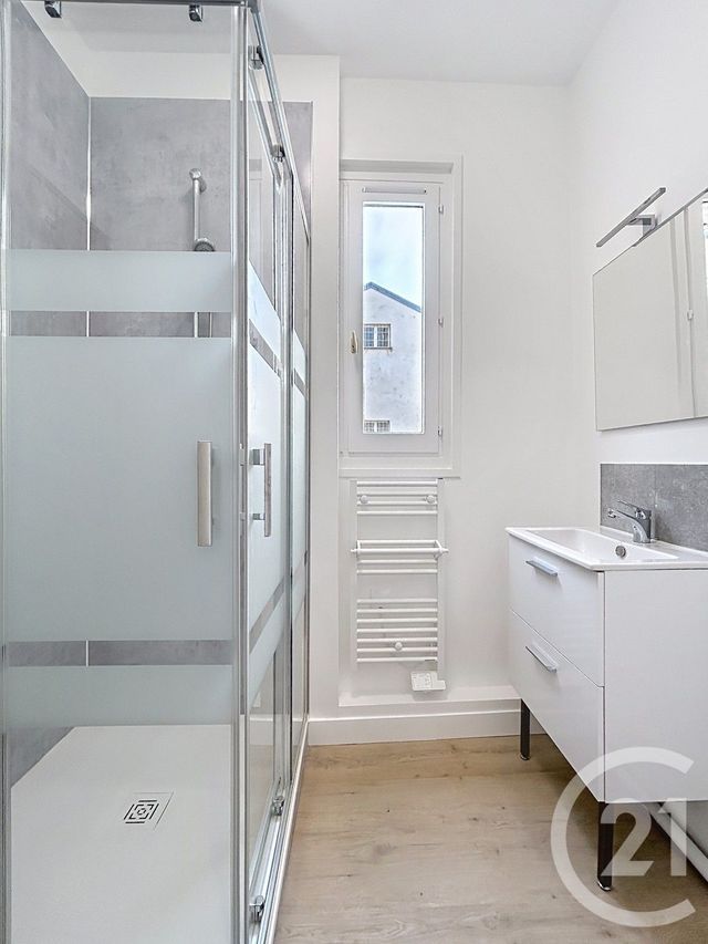 Appartement 2 pièces &agrave; louer - 2 pi&egrave;ces - 47,88 m2 - Fontainebleau - 77 - ILE-DE-FRANCE