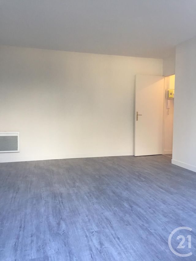 Appartement Studio &agrave; louer - 1 pi&egrave;ce - 26,31 m2 - Avon - 77 - ILE-DE-FRANCE