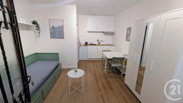 Appartement Studio &agrave; louer - 1 pi&egrave;ce - 17,05 m2 - Fontainebleau - 77 - ILE-DE-FRANCE