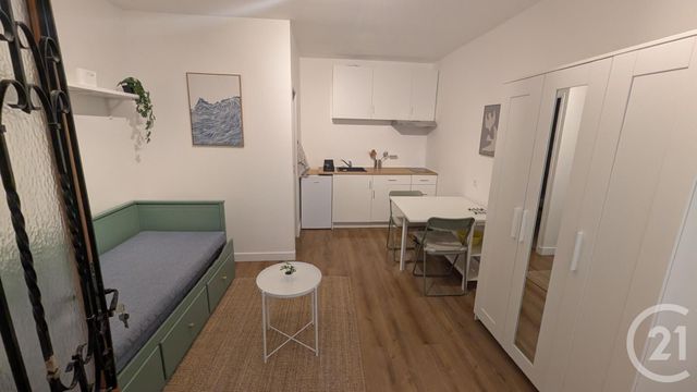 Appartement Studio &agrave; louer - 1 pi&egrave;ce - 17,05 m2 - Fontainebleau - 77 - ILE-DE-FRANCE