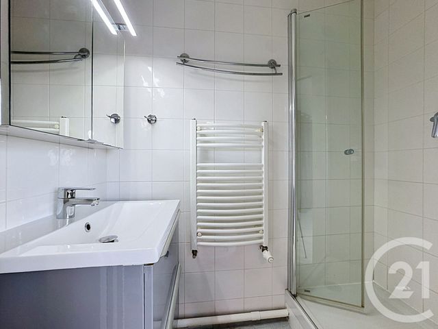 Appartement 4 pièces &agrave; vendre - 4 pi&egrave;ces - 79,59 m2 - Fontainebleau - 77 - ILE-DE-FRANCE