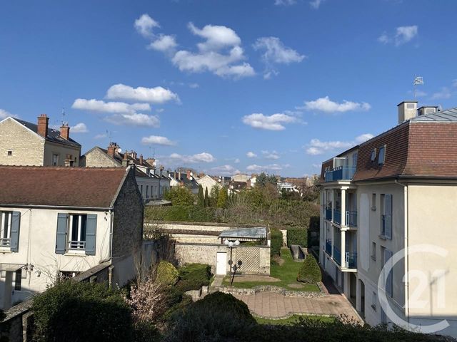 Appartement 2 pièces &agrave; louer - 2 pi&egrave;ces - 34,85 m2 - Fontainebleau - 77 - ILE-DE-FRANCE