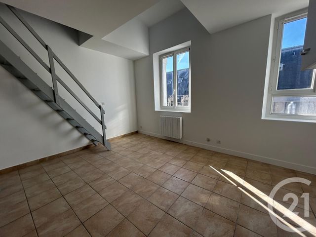 Appartement Studio à louer MELUN