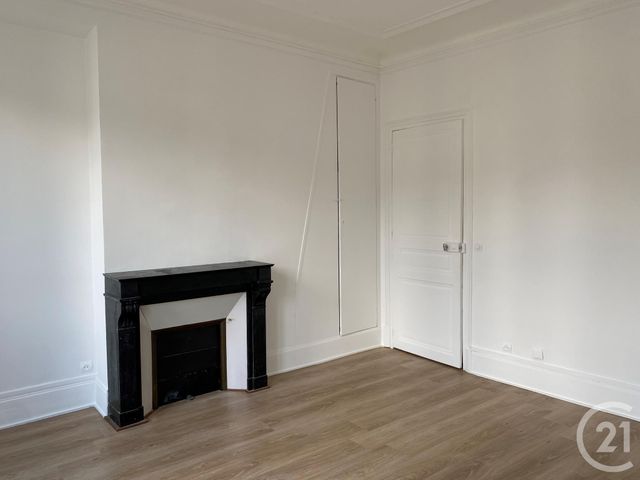 Appartement 2 pièces &agrave; louer - 2 pi&egrave;ces - 58,12 m2 - Fontainebleau - 77 - ILE-DE-FRANCE