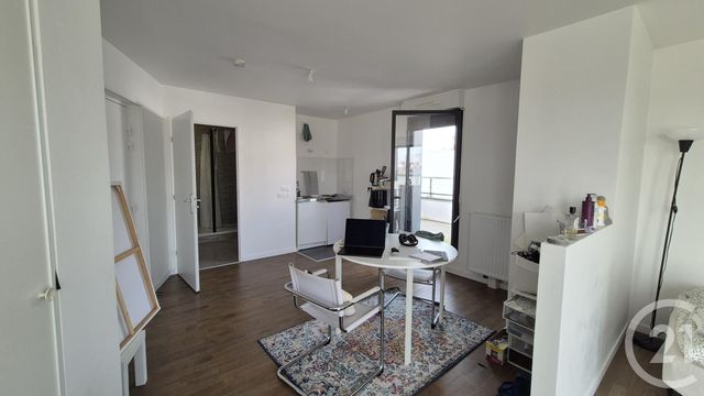 Appartement Studio à louer FONTAINEBLEAU