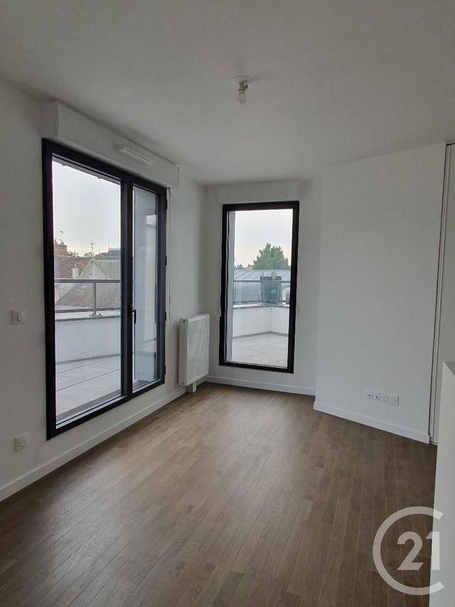 Appartement Studio &agrave; louer - 1 pi&egrave;ce - 33,30 m2 - Fontainebleau - 77 - ILE-DE-FRANCE