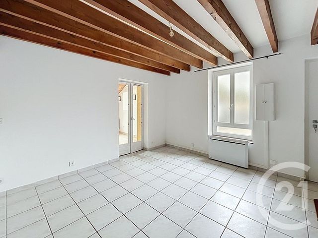 Appartement T3 &agrave; louer - 3 pi&egrave;ces - 53,57 m2 - Thomery - 77 - ILE-DE-FRANCE