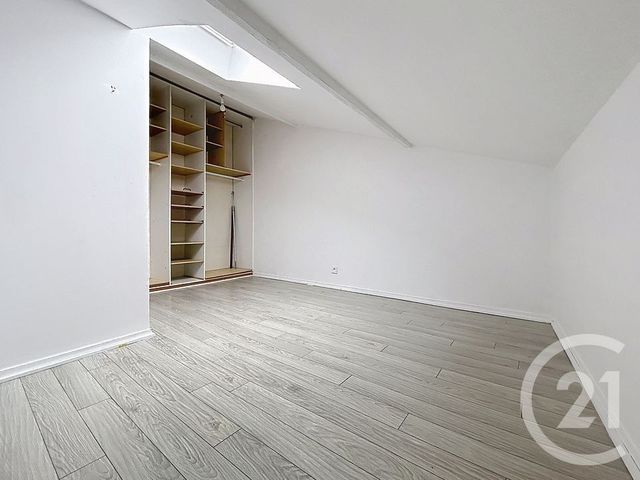 Appartement T3 &agrave; louer - 3 pi&egrave;ces - 53,57 m2 - Thomery - 77 - ILE-DE-FRANCE