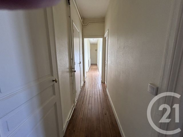 Appartement 3 pièces &agrave; louer - 3 pi&egrave;ces - 62,94 m2 - Fontainebleau - 77 - ILE-DE-FRANCE