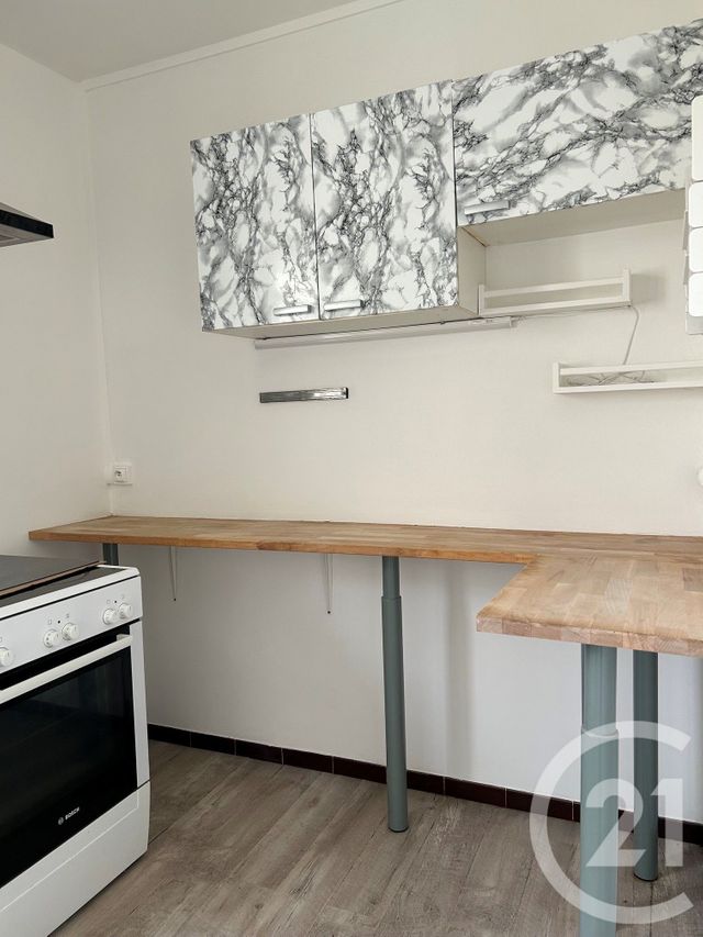 Appartement 3 pièces &agrave; louer - 3 pi&egrave;ces - 60,25 m2 - Avon - 77 - ILE-DE-FRANCE
