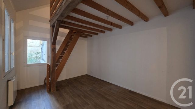 Appartement T1 &agrave; louer - 1 pi&egrave;ce - 53,71 m2 - Fontainebleau - 77 - ILE-DE-FRANCE