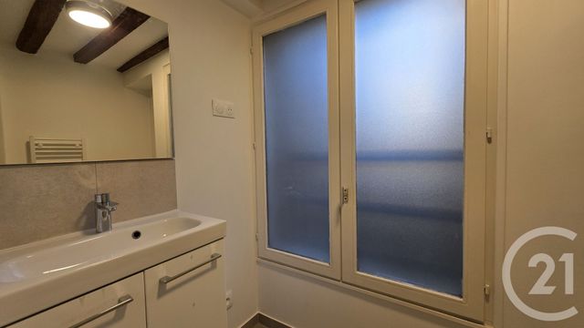 Appartement T1 &agrave; louer - 1 pi&egrave;ce - 53,71 m2 - Fontainebleau - 77 - ILE-DE-FRANCE