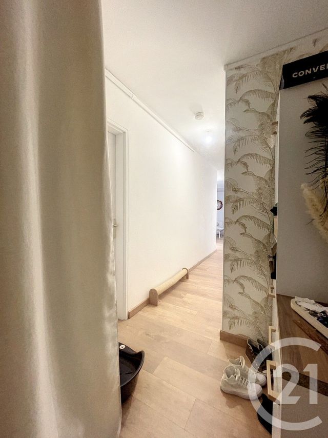 Appartement &agrave; vendre - 3 pi&egrave;ces - 64,83 m2 - Reims - 51 - CHAMPAGNE-ARDENNE