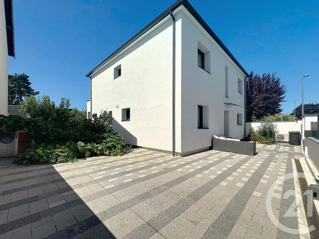 Afficher la photo en grand Maison à vendre - 5 pièces - 168 m2 - Cormontreuil - 51 - CHAMPAGNE-ARDENNE