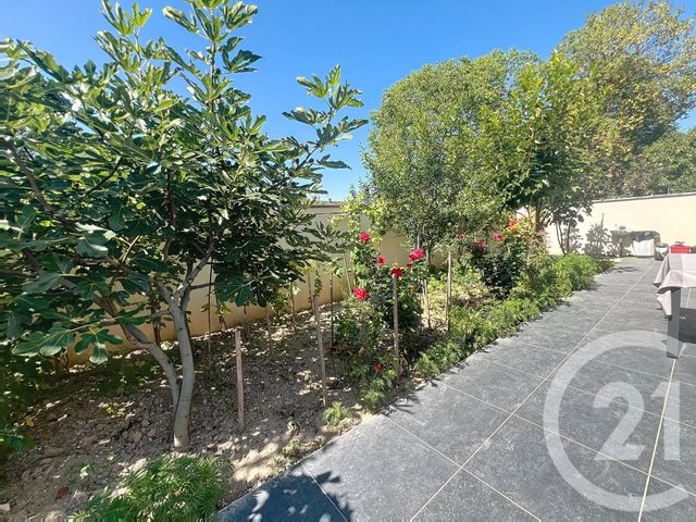 Afficher la photo en grand Maison à vendre - 5 pièces - 168 m2 - Cormontreuil - 51 - CHAMPAGNE-ARDENNE