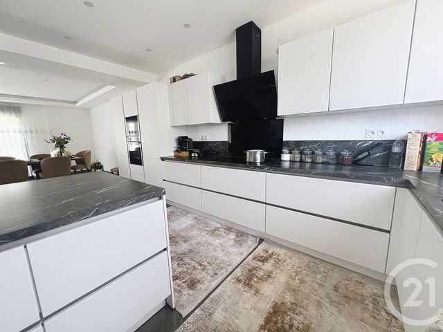 Afficher la photo en grand Maison à vendre - 5 pièces - 168 m2 - Cormontreuil - 51 - CHAMPAGNE-ARDENNE