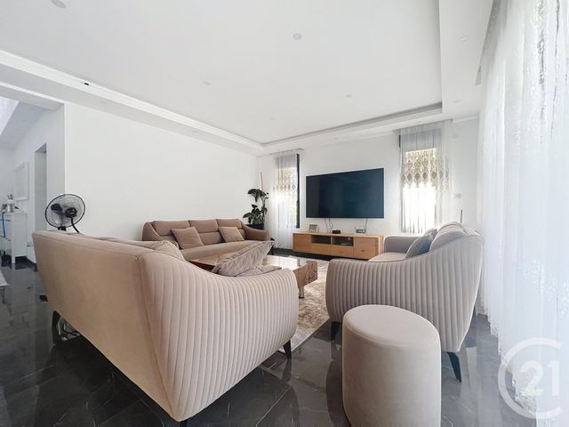 Afficher la photo en grand Maison à vendre - 5 pièces - 168 m2 - Cormontreuil - 51 - CHAMPAGNE-ARDENNE