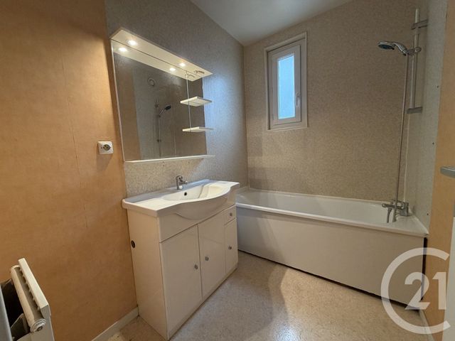 Appartement F2 &agrave; louer - 2 pi&egrave;ces - 44,40 m2 - Reims - 51 - CHAMPAGNE-ARDENNE