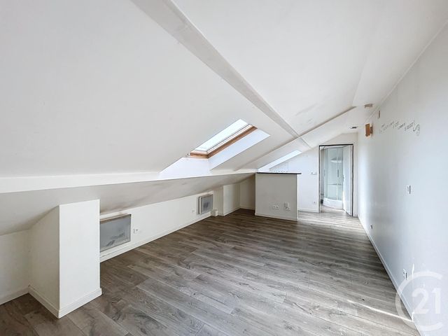 Appartement Studio &agrave; louer - 1 pi&egrave;ce - 14,87 m2 - Reims - 51 - CHAMPAGNE-ARDENNE