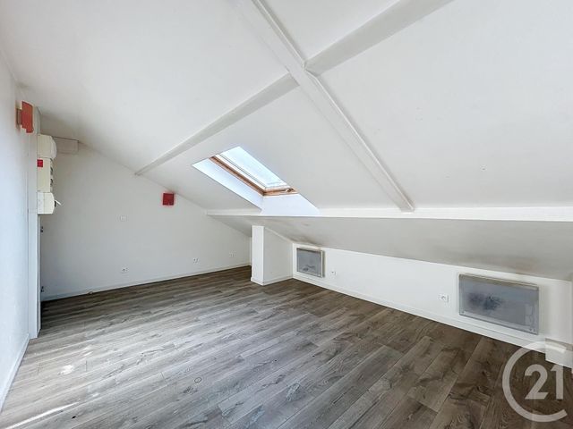 Appartement Studio &agrave; louer - 1 pi&egrave;ce - 14,87 m2 - Reims - 51 - CHAMPAGNE-ARDENNE