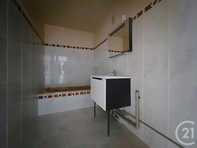 Appartement T4 à vendre - 4 pièces - 76,48 m2 - Reims - 51 - CHAMPAGNE-ARDENNE