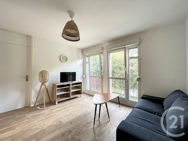 Appartement F4 à louer - 4 pièces - 70,20 m2 - Reims - 51 - CHAMPAGNE-ARDENNE