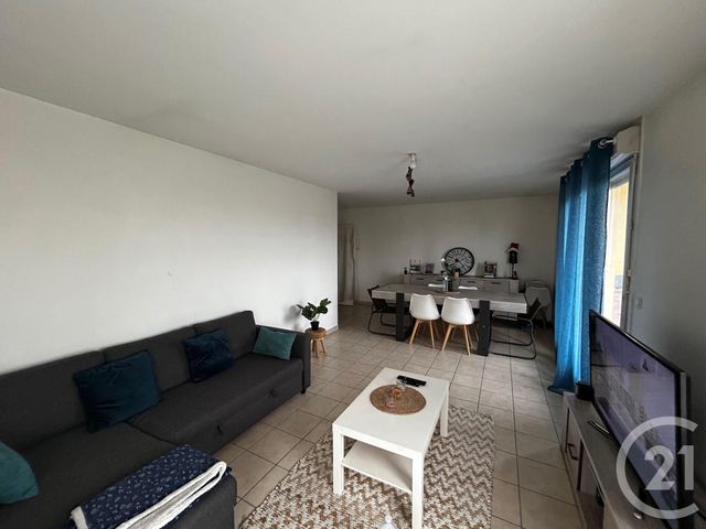 Appartement T3 à louer - 3 pièces - 84 m2 - Betheny - 51 - CHAMPAGNE-ARDENNE