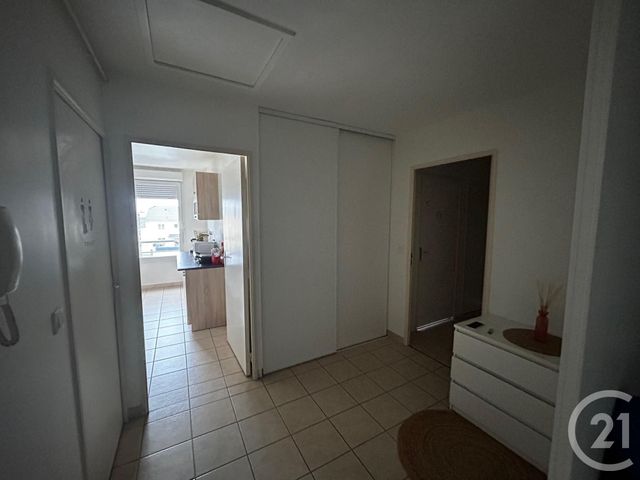 Appartement T3 à louer - 3 pièces - 84 m2 - Betheny - 51 - CHAMPAGNE-ARDENNE