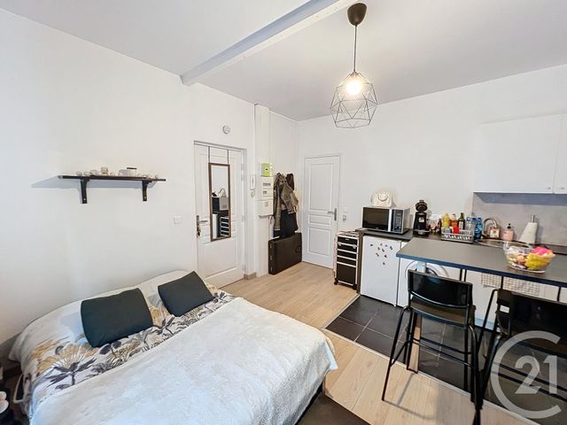 Appartement Studio à louer - 1 pièce - 19,10 m2 - Reims - 51 - CHAMPAGNE-ARDENNE