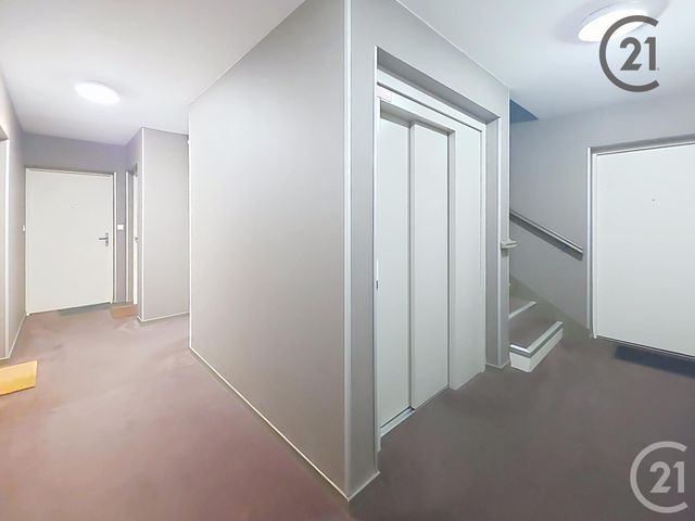 Appartement F2 à vendre - 2 pièces - 49,80 m2 - Reims - 51 - CHAMPAGNE-ARDENNE