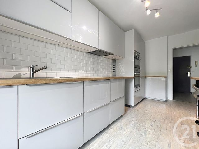 Appartement T3 à vendre - 3 pièces - 68,05 m2 - Reims - 51 - CHAMPAGNE-ARDENNE