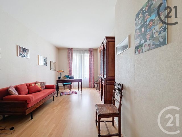Afficher la photo en grand Appartement F5 à vendre - 5 pièces - 110,56 m2 - Reims - 51 - CHAMPAGNE-ARDENNE