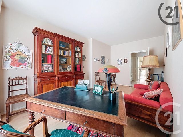 Afficher la photo en grand Appartement F5 à vendre - 5 pièces - 110,56 m2 - Reims - 51 - CHAMPAGNE-ARDENNE