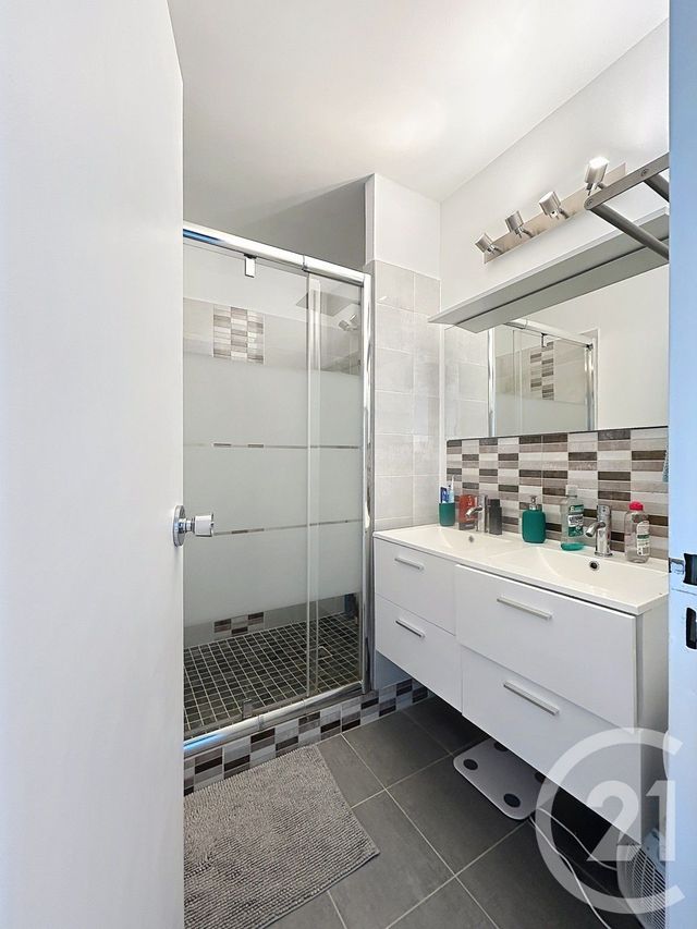 Appartement F3 &agrave; vendre - 3 pi&egrave;ces - 62,24 m2 - Reims - 51 - CHAMPAGNE-ARDENNE