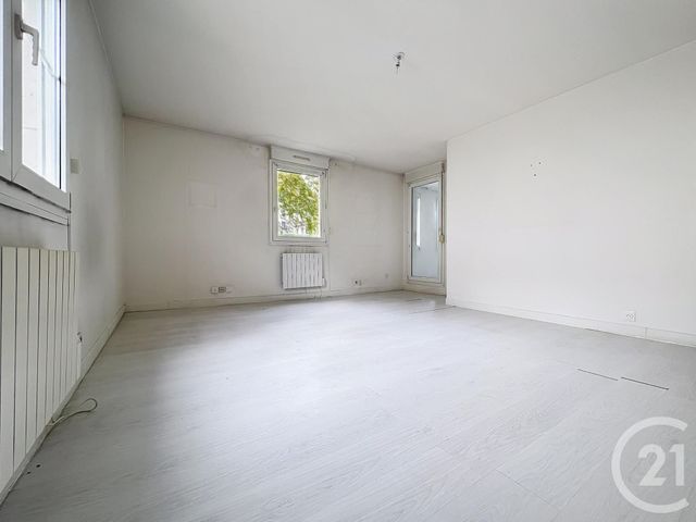 Appartement à vendre - 3 pièces - 70,55 m2 - Reims - 51 - CHAMPAGNE-ARDENNE
