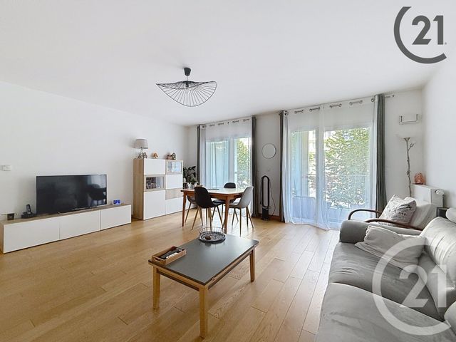 Appartement T4 à vendre - 4 pièces - 74,64 m2 - Reims - 51 - CHAMPAGNE-ARDENNE