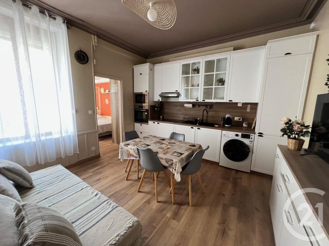 Appartement T2 à louer - 2 pièces - 29,46 m2 - Reims - 51 - CHAMPAGNE-ARDENNE