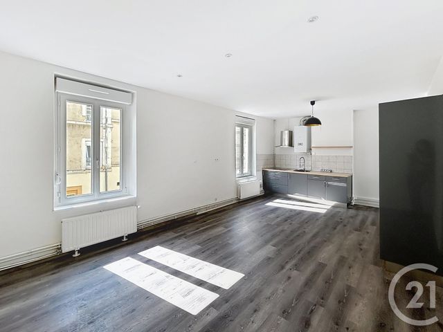 Appartement T3 à louer - 3 pièces - 63,51 m2 - Reims - 51 - CHAMPAGNE-ARDENNE
