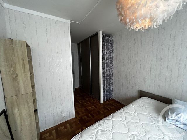 Afficher la photo en grand Appartement F3 à louer - 3 pièces - 59,65 m2 - Reims - 51 - CHAMPAGNE-ARDENNE