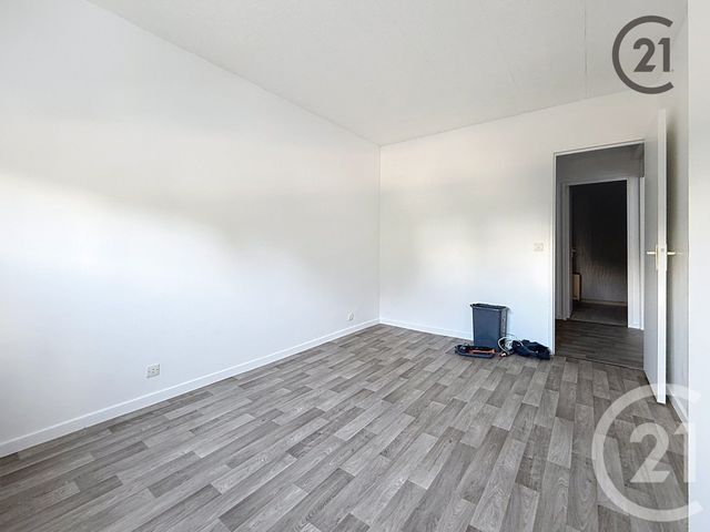 Afficher la photo en grand Appartement T2 à vendre - 2 pièces - 59,54 m2 - Reims - 51 - CHAMPAGNE-ARDENNE